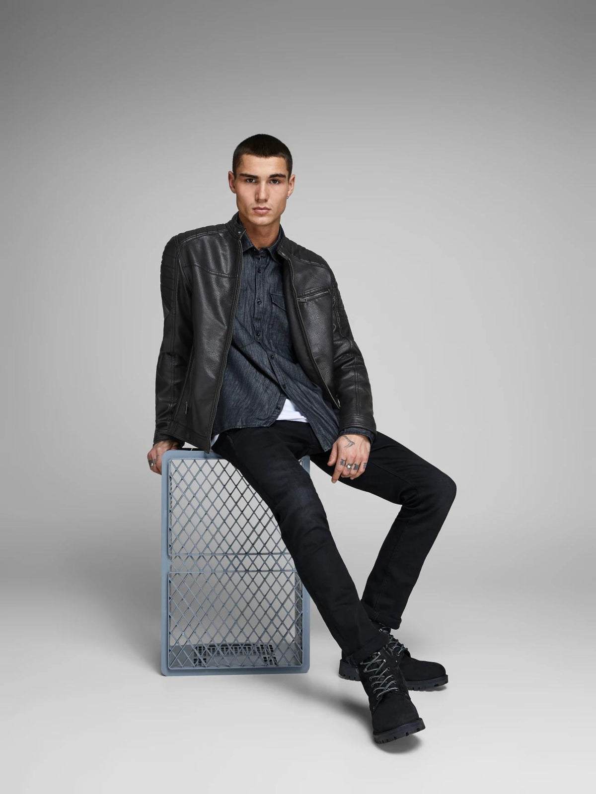 Shop Impressive Shiny Black Shoulder Padding Stylish Jacket For Men by TJS
